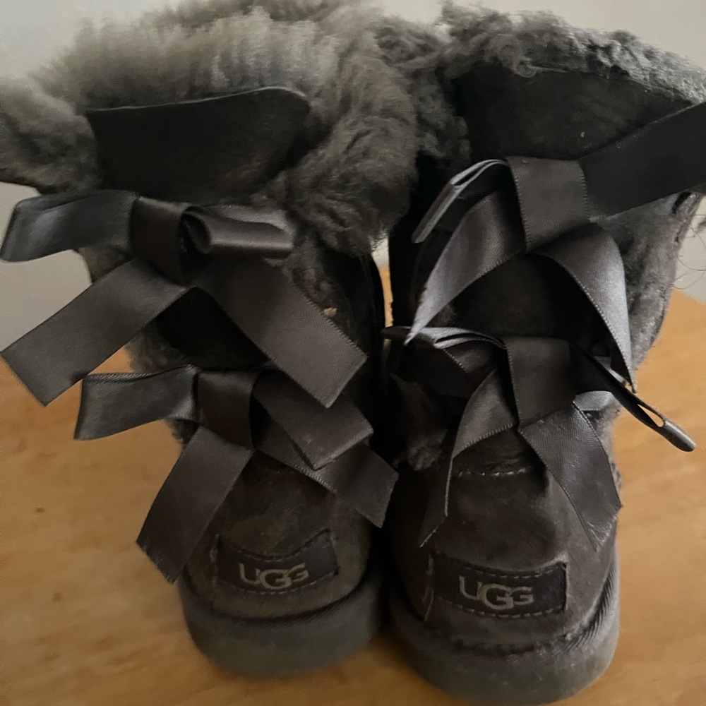 UGG Charcoal Suede Shearling Bow Back Boots